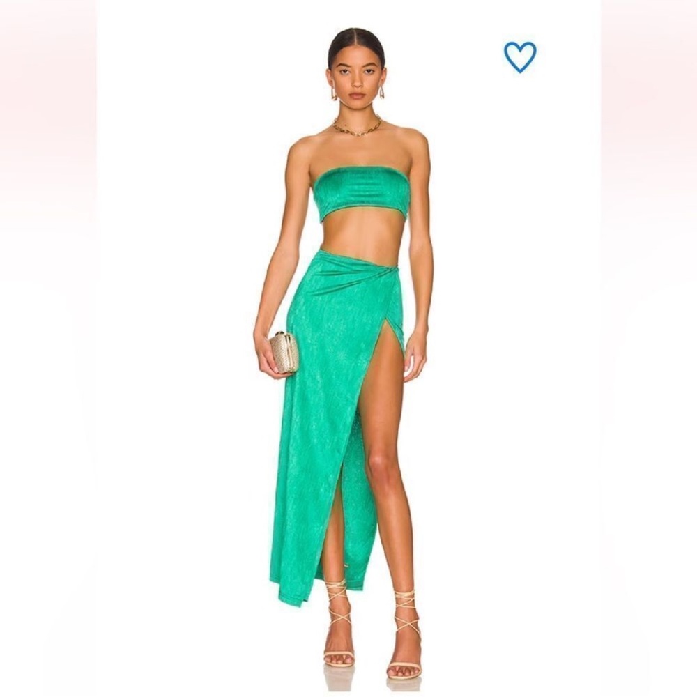 NWT Superdown medium Karolyna Two-Piece Set